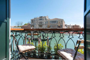 Casa Zucchi | Grand Canal Apartment